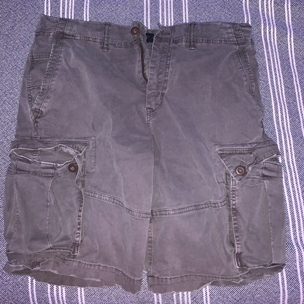 American Eagle Cargo Shorts